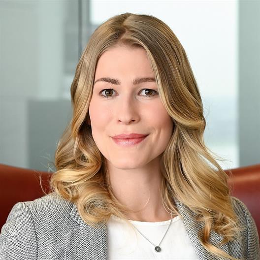 Laura Louise Schmidt, LL.B., Rechtsanwältin; Associate; KLIEMT.Arbeitsrecht